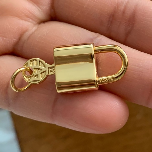 NWOT Padlock and Key CZ Dangle Charm Sterling Silver 925 - Picture 13 of 13